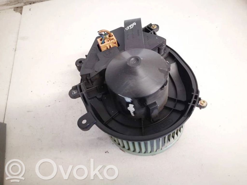 Volkswagen PASSAT B5 Ventilator aerotermă