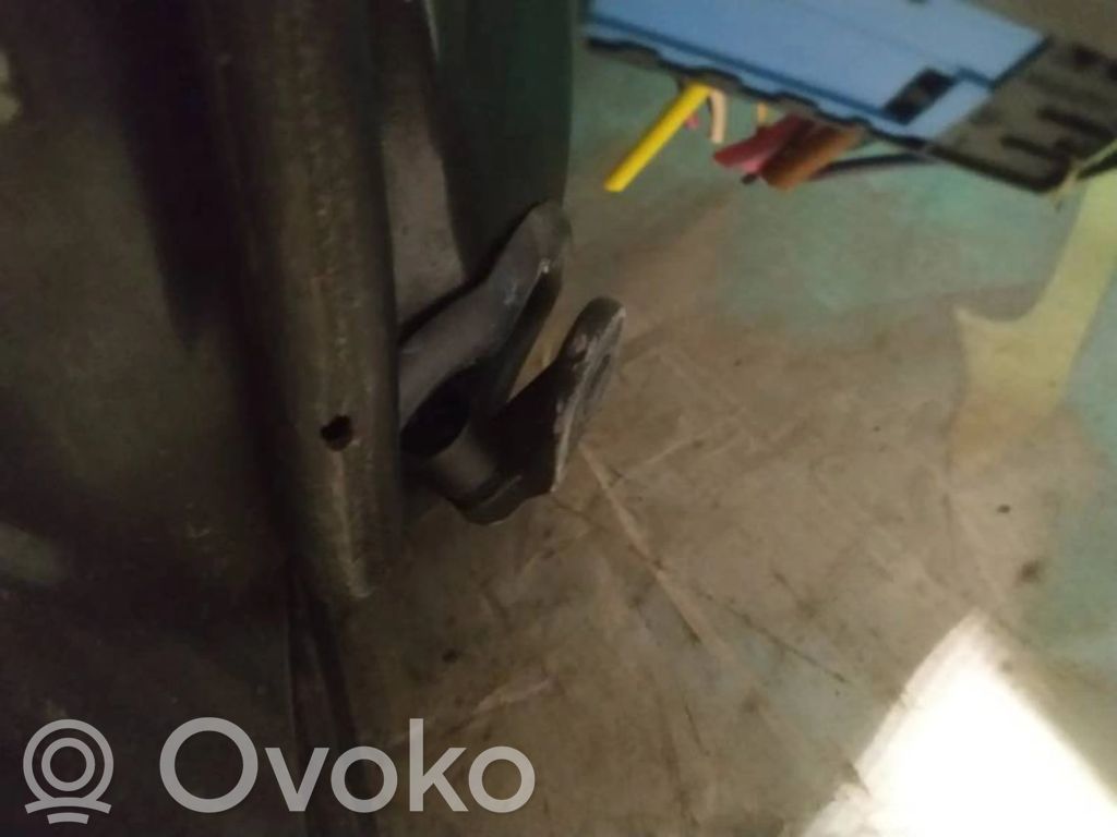 Tope freno de puerta delantera