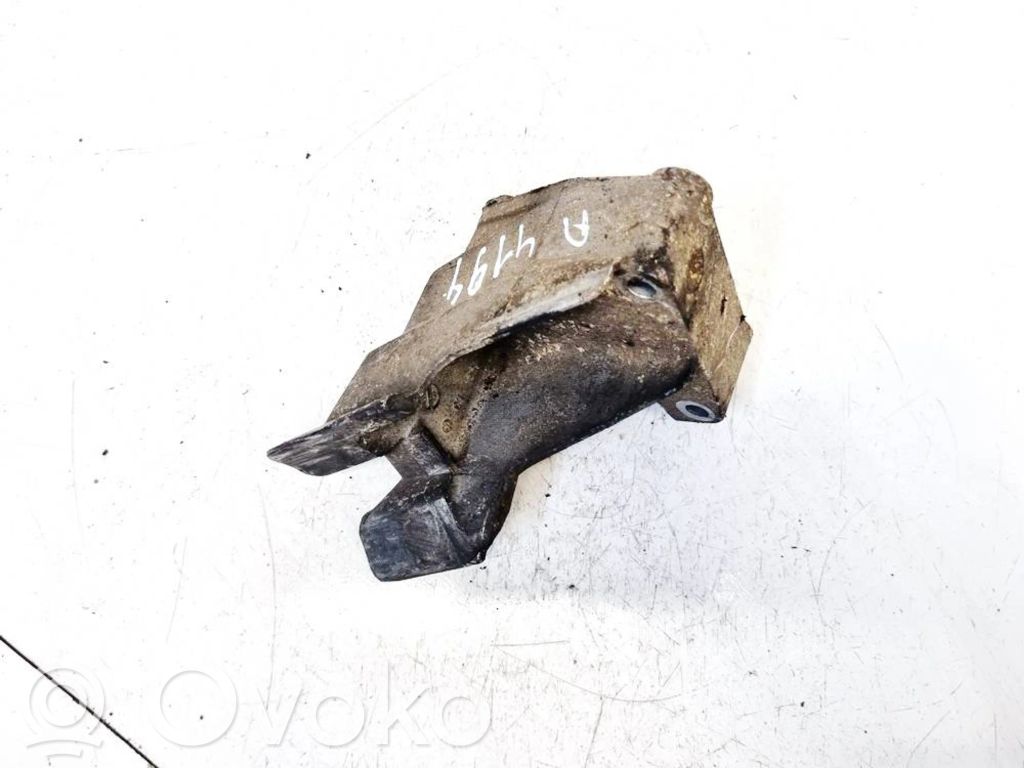 Peugeot 406 Suport motor 