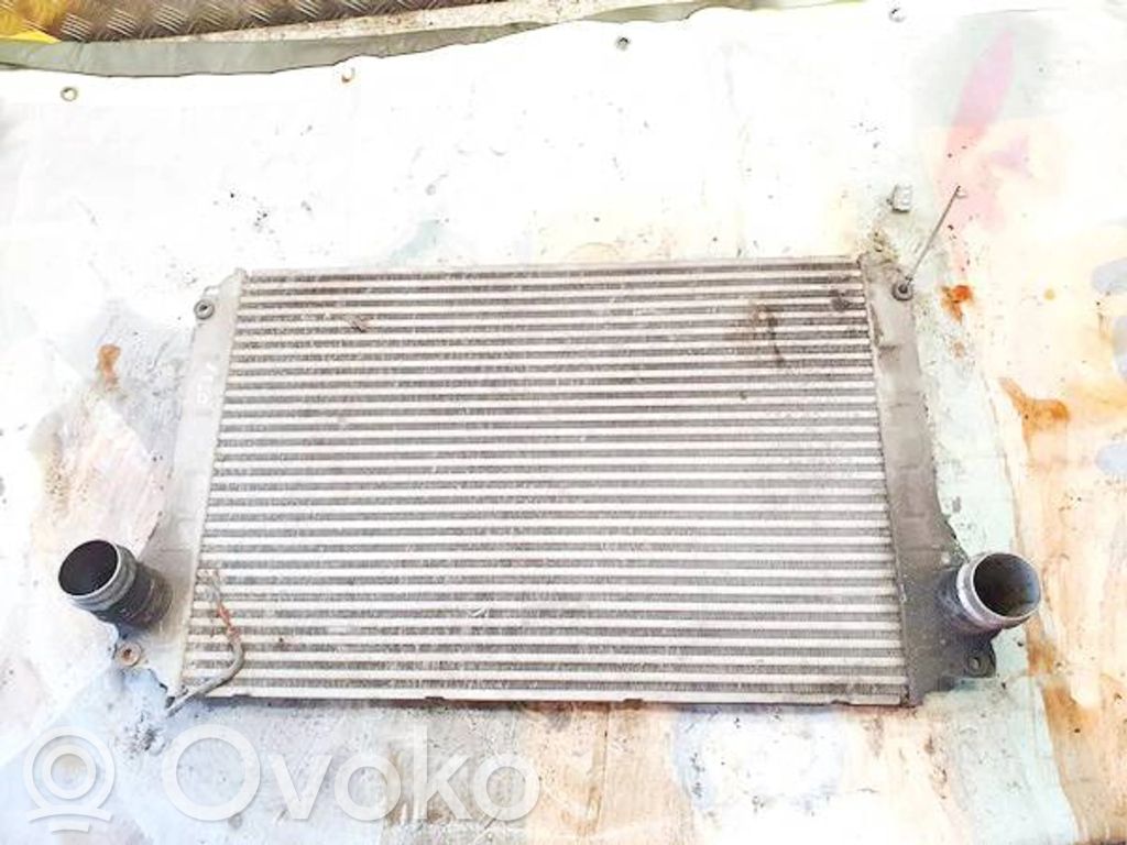 Toyota Avensis T250 Radiator intercooler