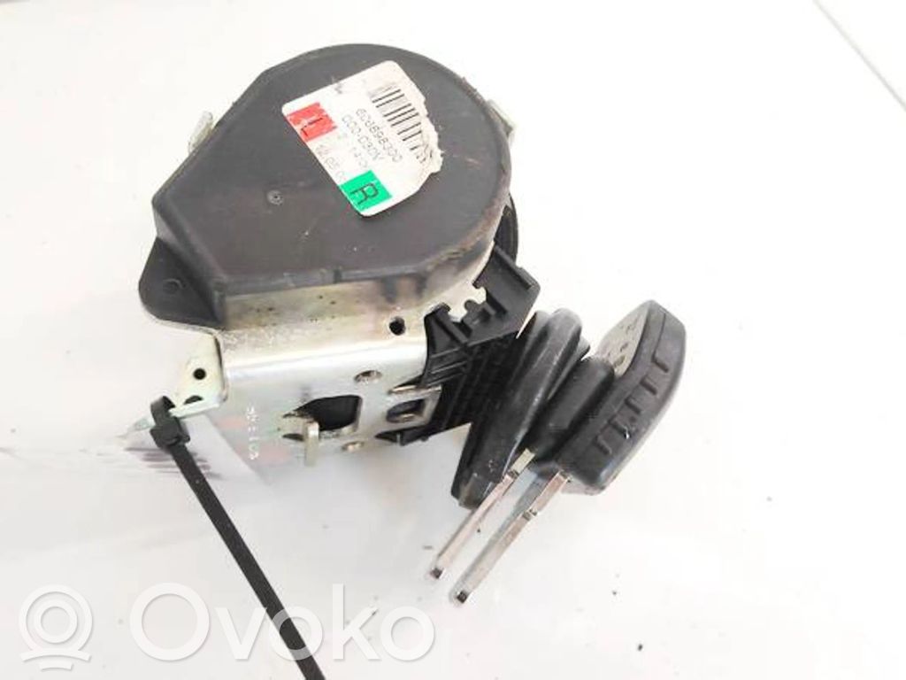 Audi Q7 4L Cinturón delantero 