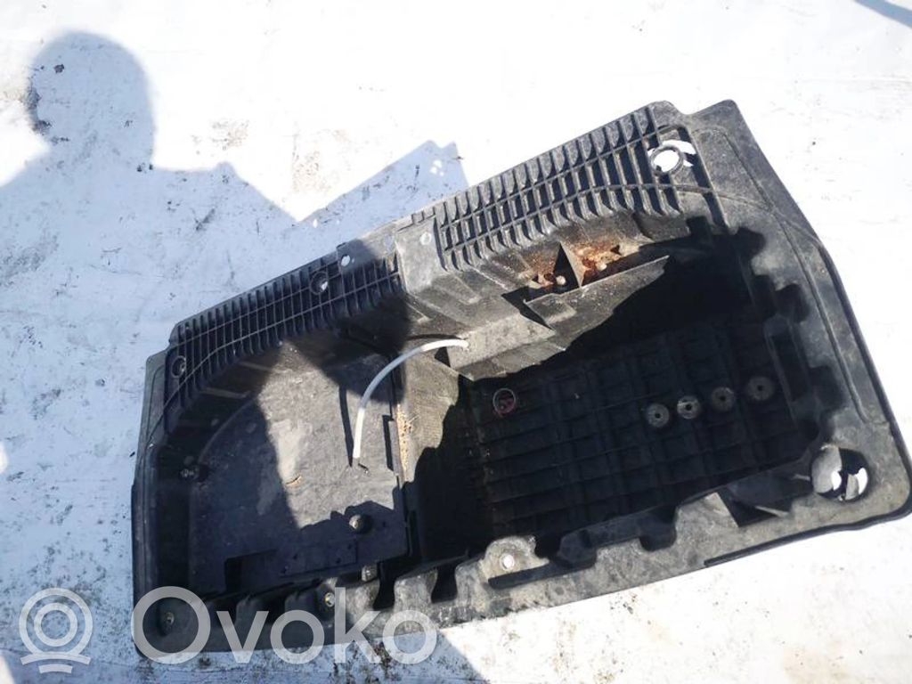 BMW 1 E81 E87 Otros elementos de revestimiento del maletero/compartimento de carga 