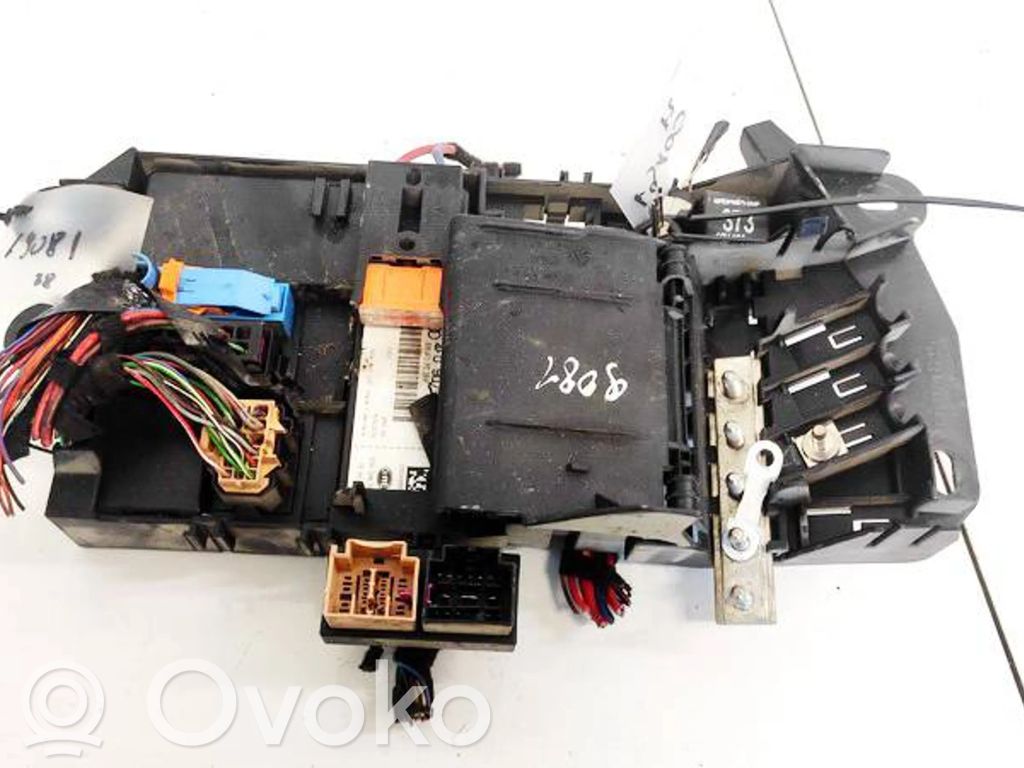 Audi A6 S6 C6 4F Modulo comfort/convenienza 