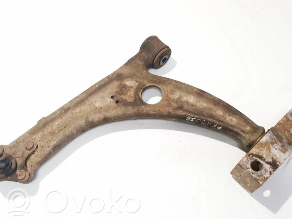 Volkswagen PASSAT B6 Braccio di controllo sospensione anteriore inferiore/braccio oscillante