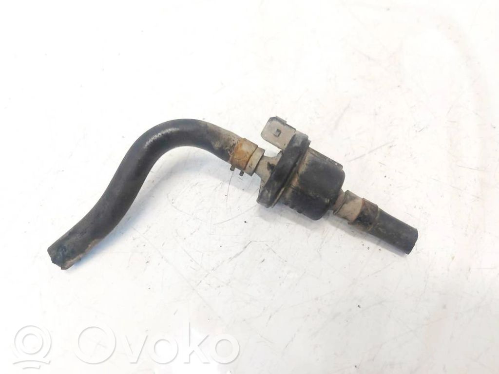 Valve vacuum