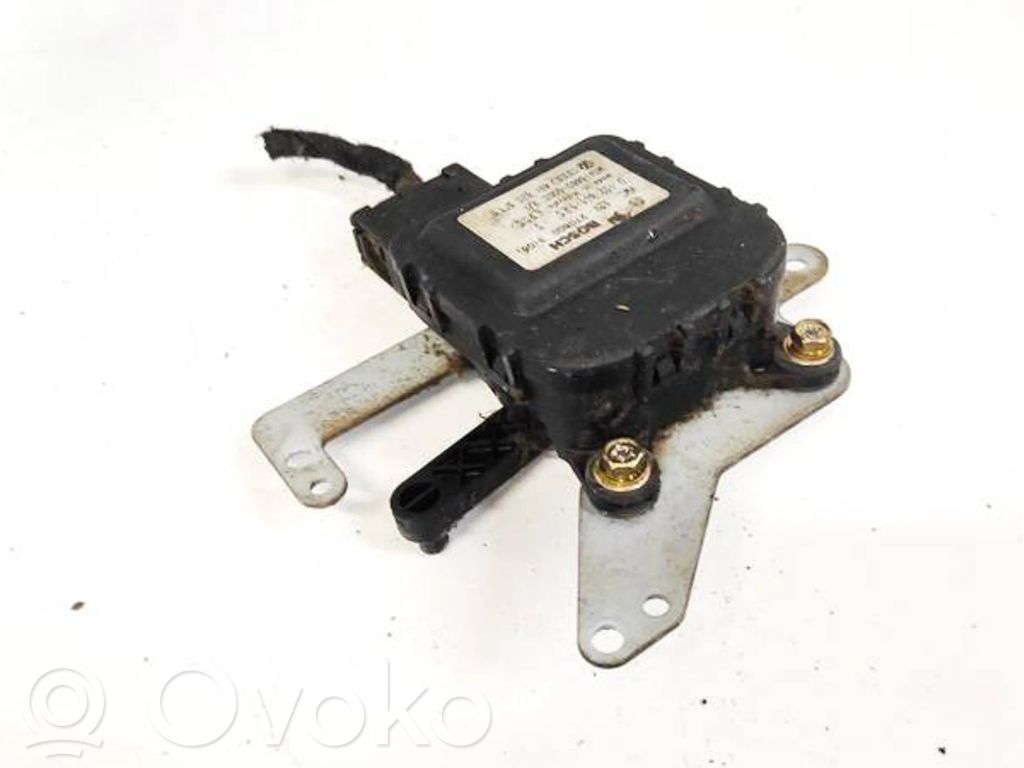 Audi A6 S6 C4 4A Motor/actuator clapetă aer