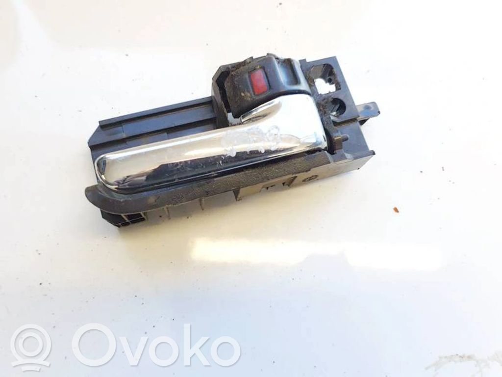 Toyota Avensis T220 Maniglia interna per portiera posteriore