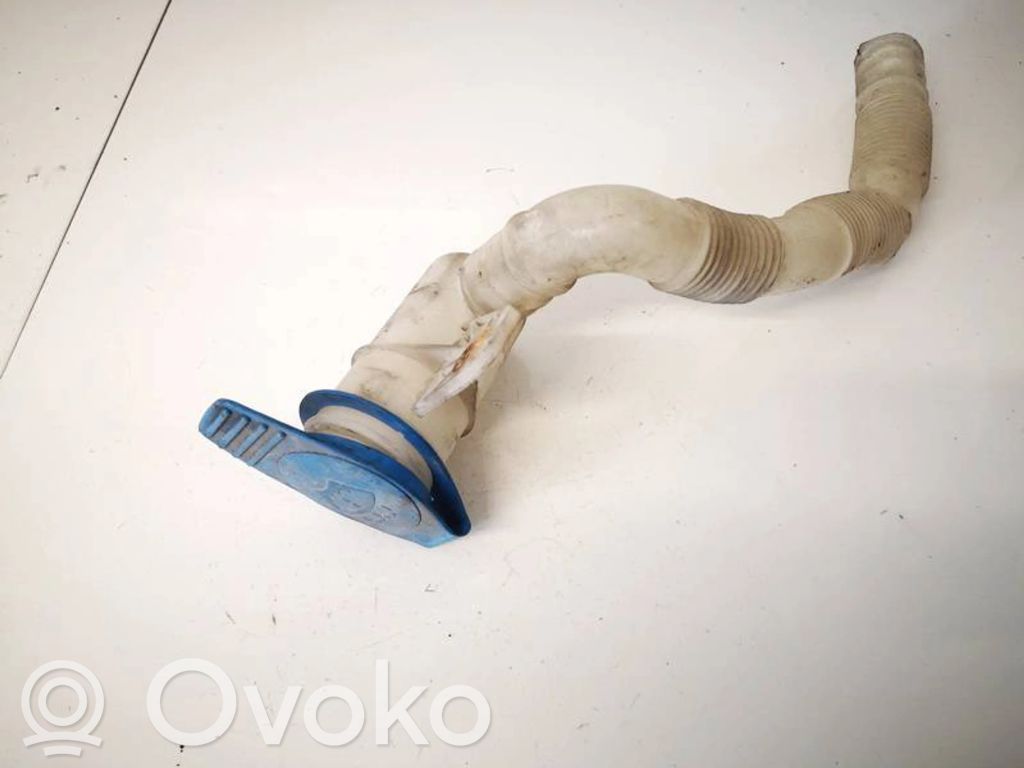Tuulilasinpesimen nestesäiliö   8D0955455,8D0955455