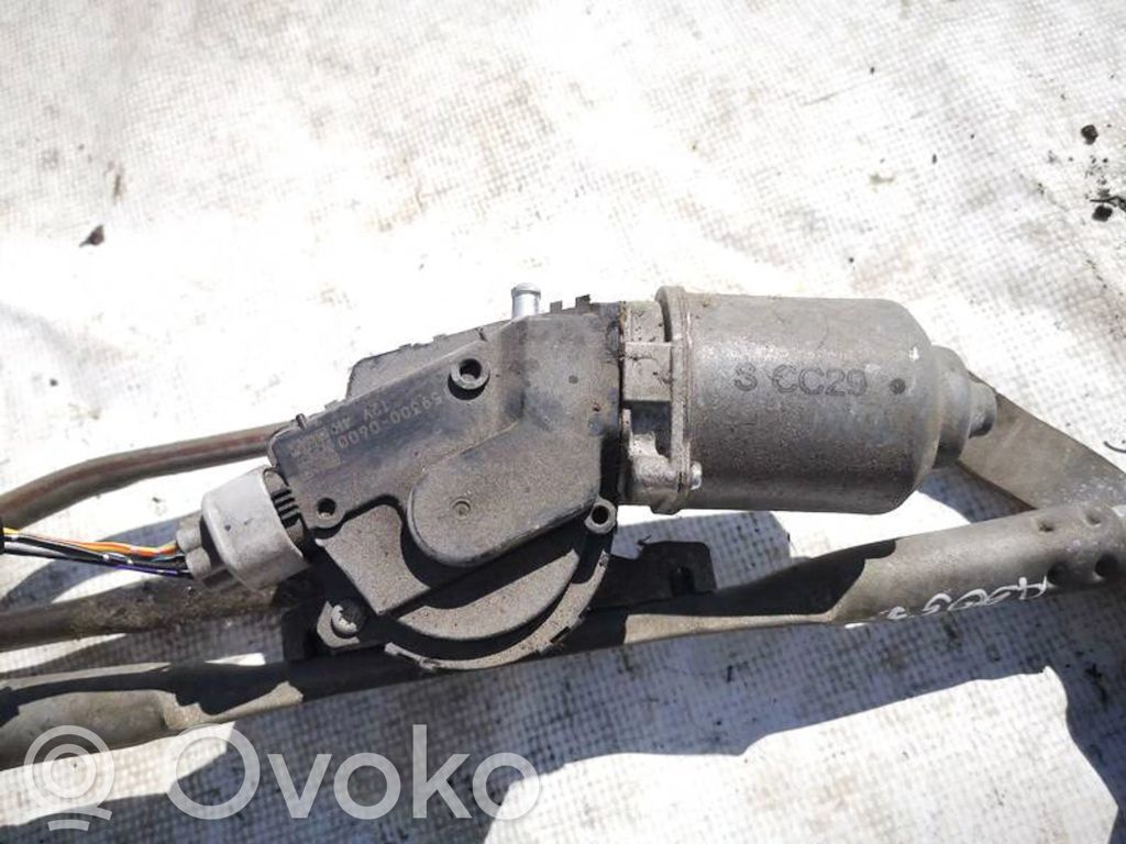 Mazda 5 Moteur d'essuie-glace