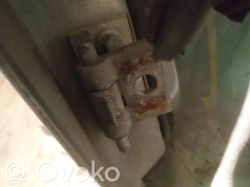 Front door upper hinge