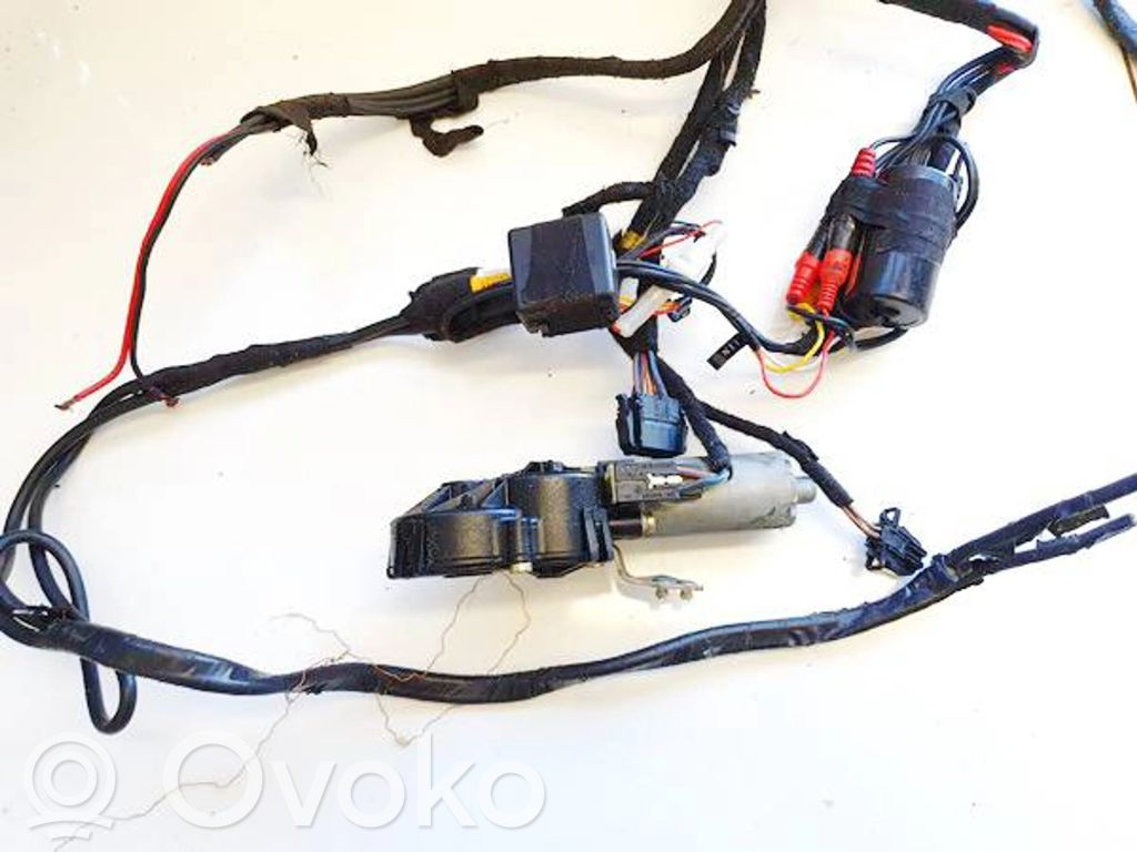 Volkswagen Touareg I Seat adjustment motor 