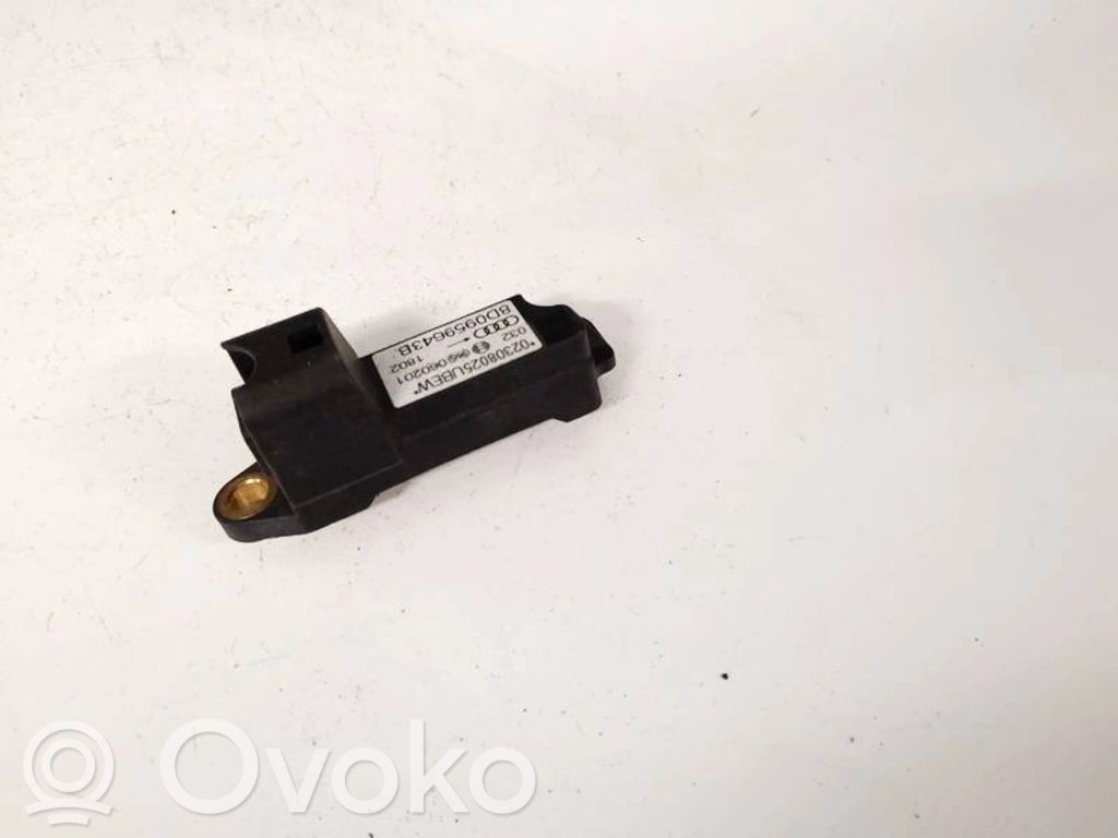 Sensor impacto/accidente para activar Airbag   8D0959643B,8D0959643B