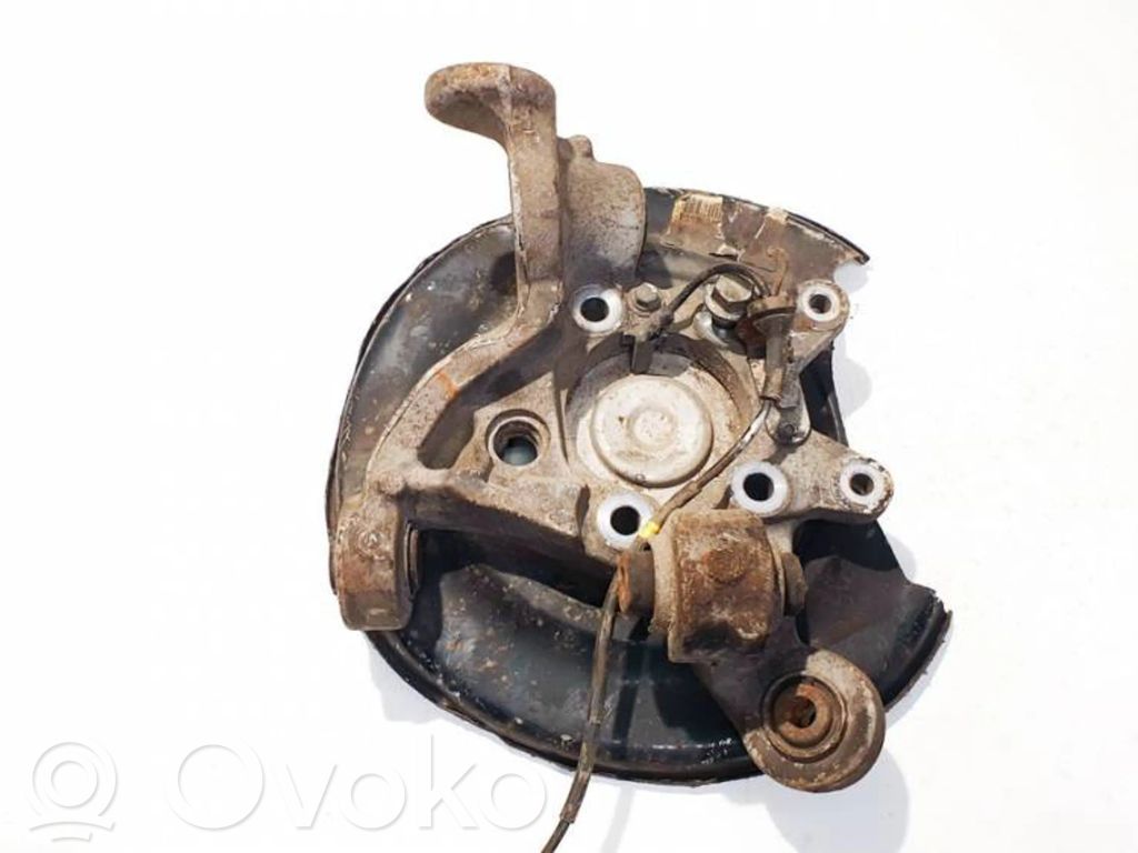 Volvo V70 Mozzo portante ruota posteriore (usato) 