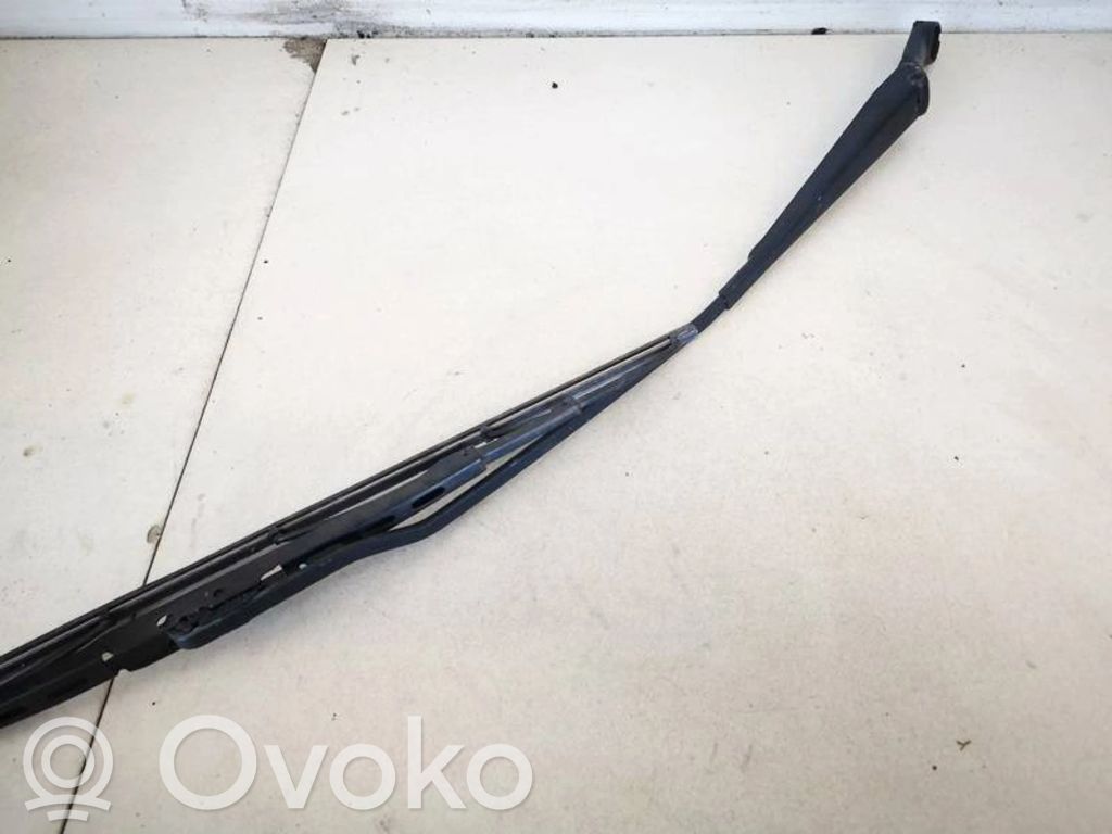 Volkswagen PASSAT B5 Etupyyhkimen sulan varsi