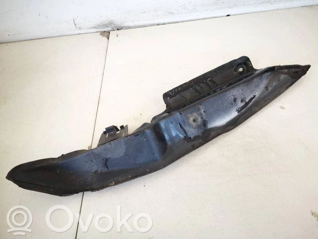 Volkswagen PASSAT B5 Altra parte esteriore 