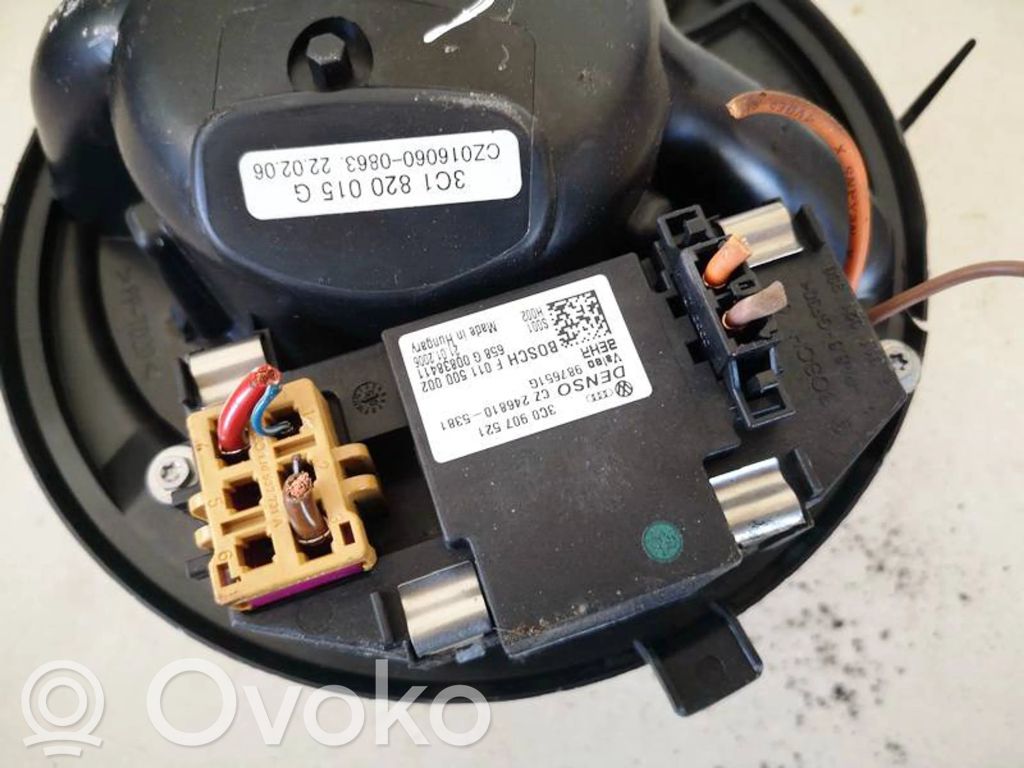 Volkswagen PASSAT B6 Motor aerotermă/rezistor ventilator 