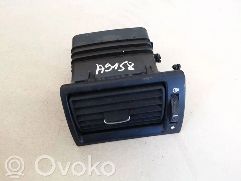 Ford Mondeo Mk III Grilă ventilație centrală