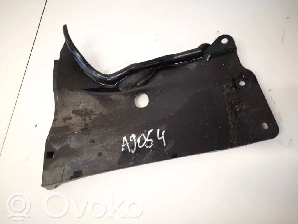 Inne części karoserii   BP4K56115,BP4K56115