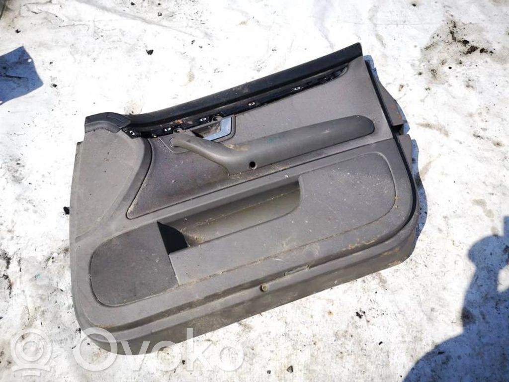 Audi A4 S4 B6 8E 8H Rivestimento del pannello della portiera anteriore 