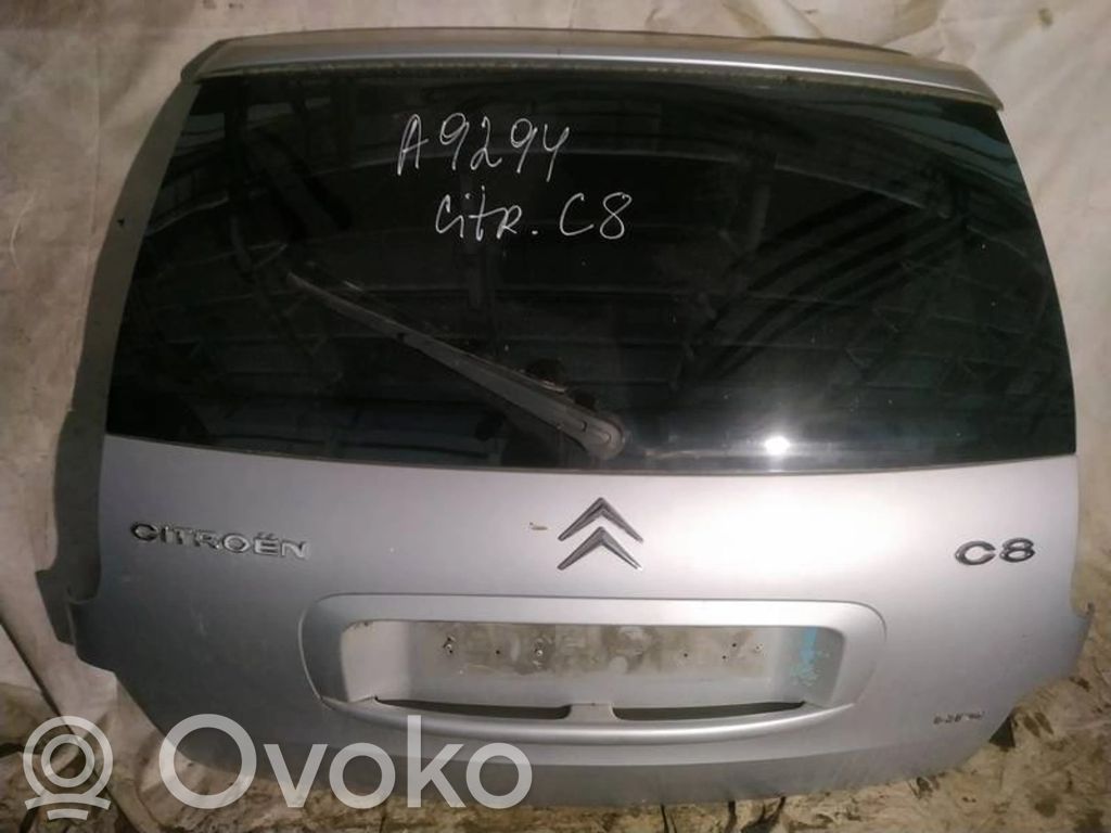 Tailgate/trunk/boot lid   PILKAS,PILKAS