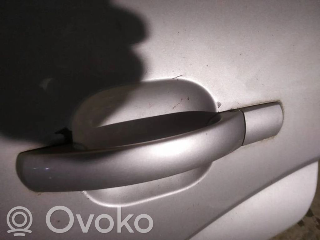Etuoven ulkokahva