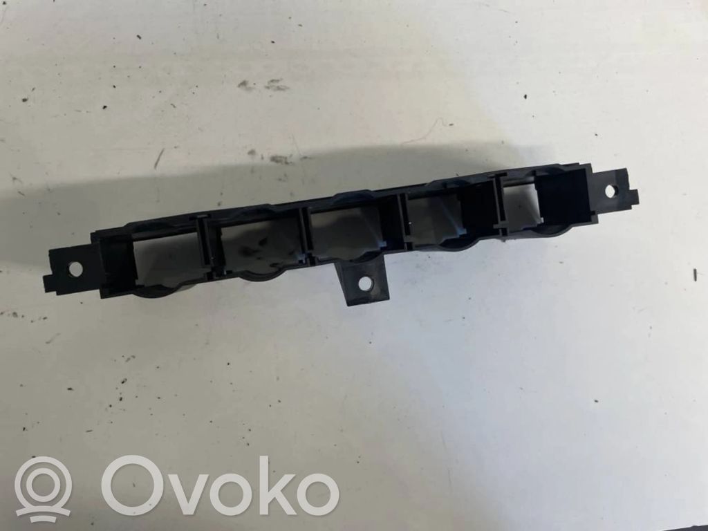 Audi TT Mk1 Muu sisätilojen osa 