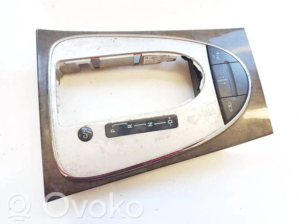 Mercedes-Benz E W211 Selector de cambios 