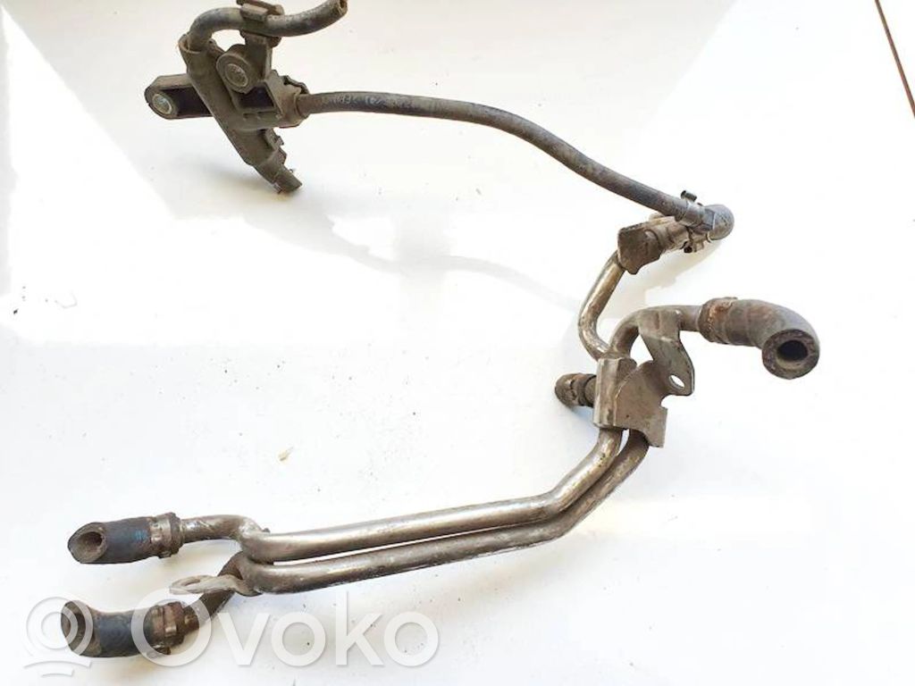 Mercedes-Benz ML W164 Conductă/furtun combustibil 