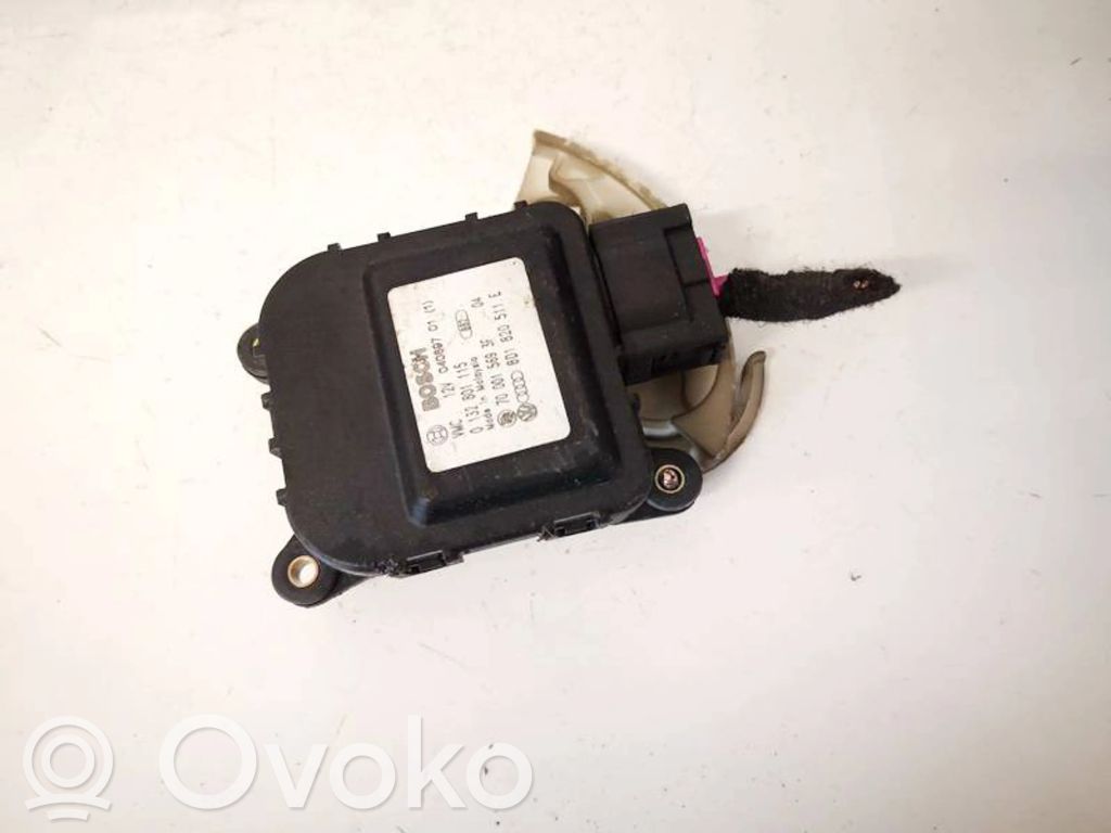 Audi A4 S4 B5 8D Motor/actuator clapetă aer 
