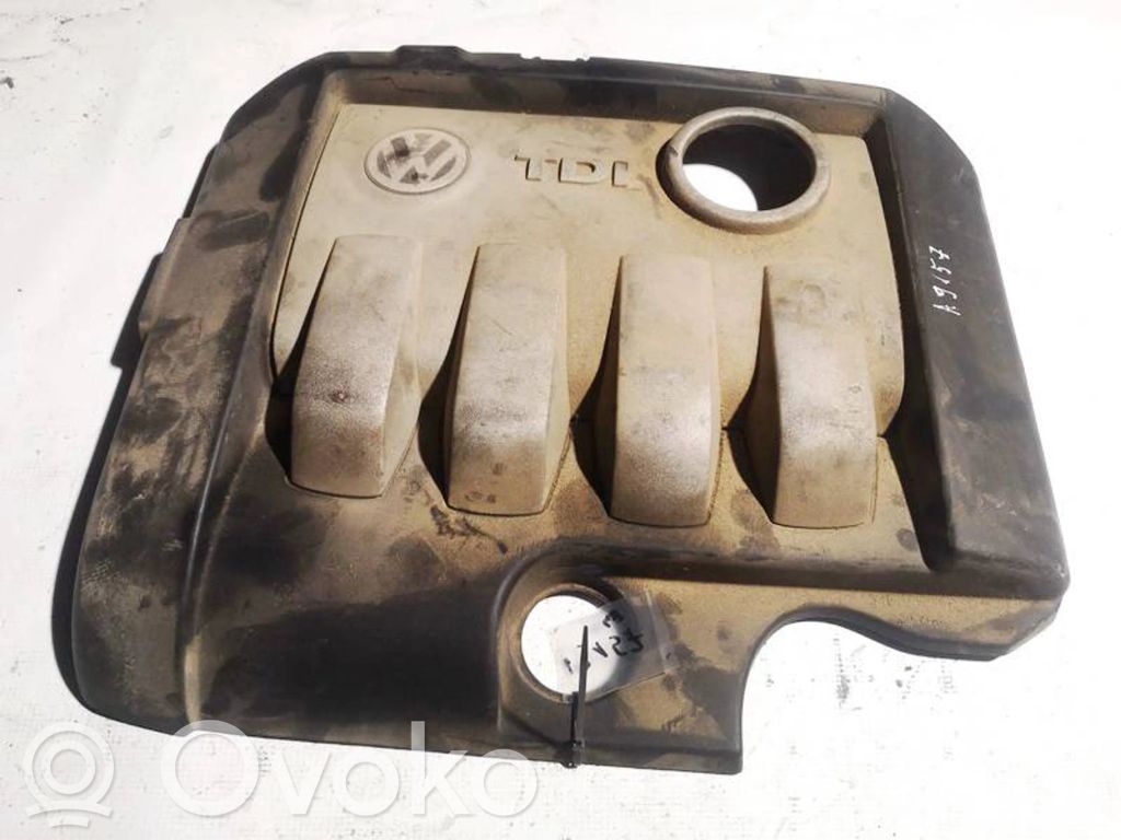 Volkswagen Golf V Copri motore (rivestimento)