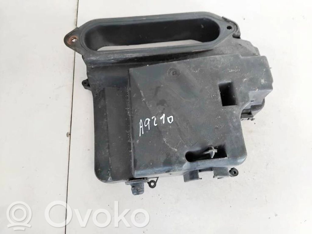 Ilmansuodattimen kotelo   8D1907355,8D1907355