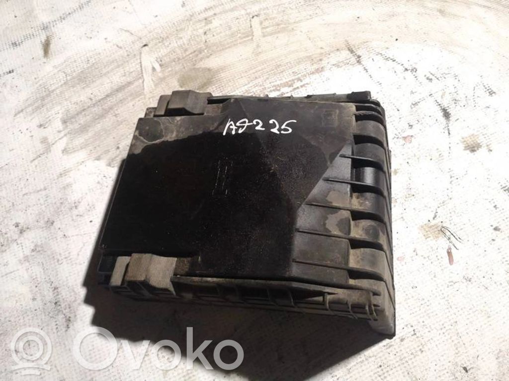 Skoda Octavia Mk2 (1Z) Coperchio scatola dei fusibili