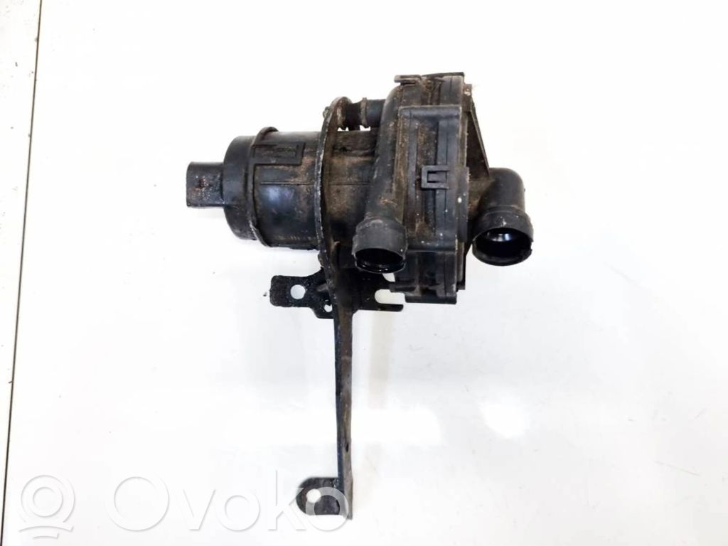 Audi A6 S6 C5 4B Pompa dell’aria secondaria
