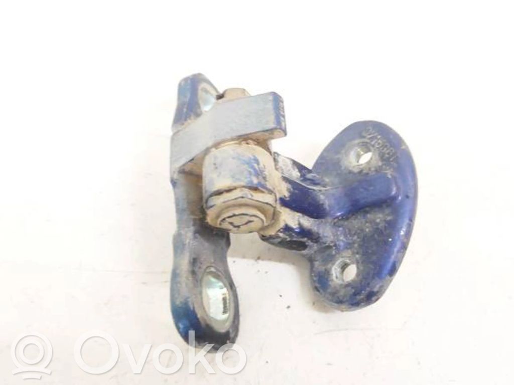 Volvo V50 Zawias dolny drzwi tylnych 