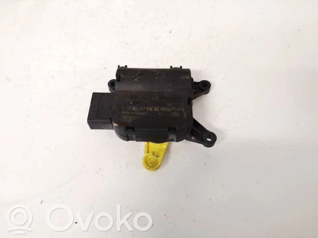 Volkswagen PASSAT B6 Motorino attuatore aria