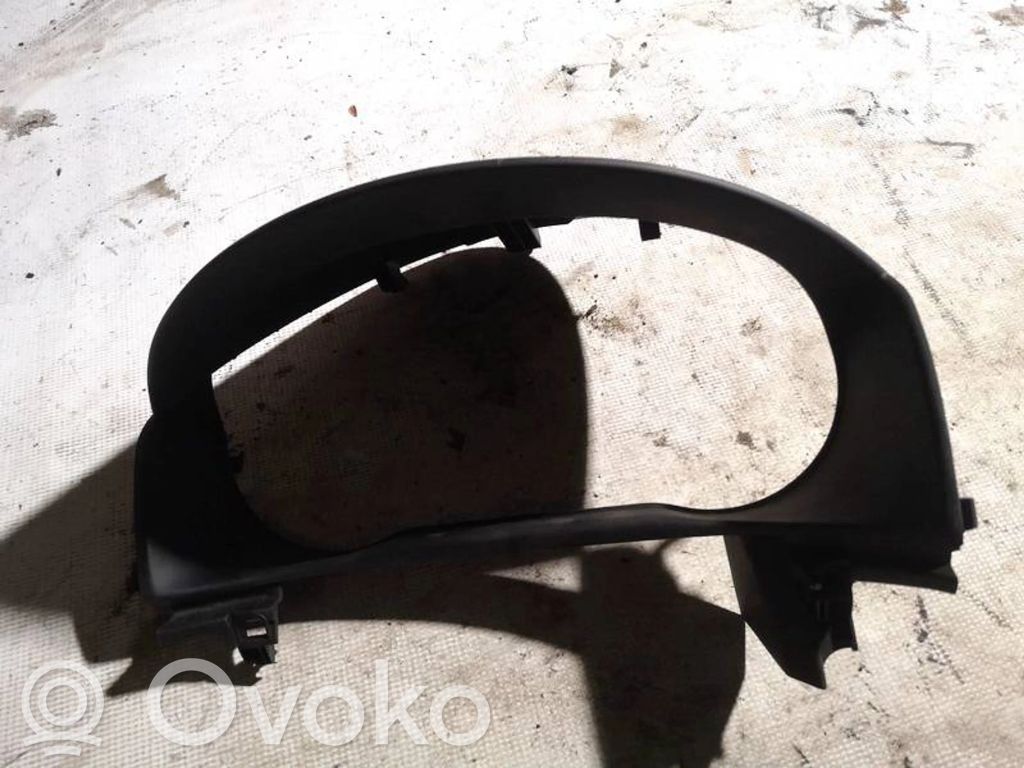 Mazda 3 I Cornice cruscotto 