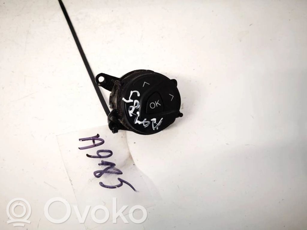 Ford C-MAX II Boutons / interrupteurs volant 