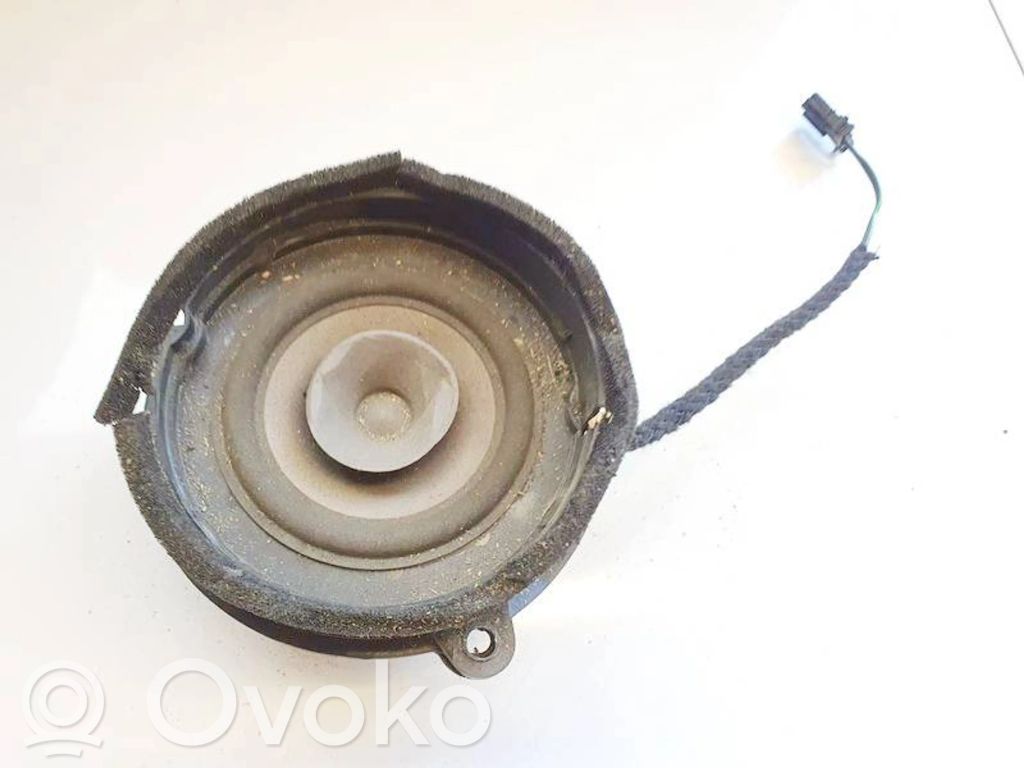 Mercedes-Benz E W210 Altavoz de la puerta delantera 