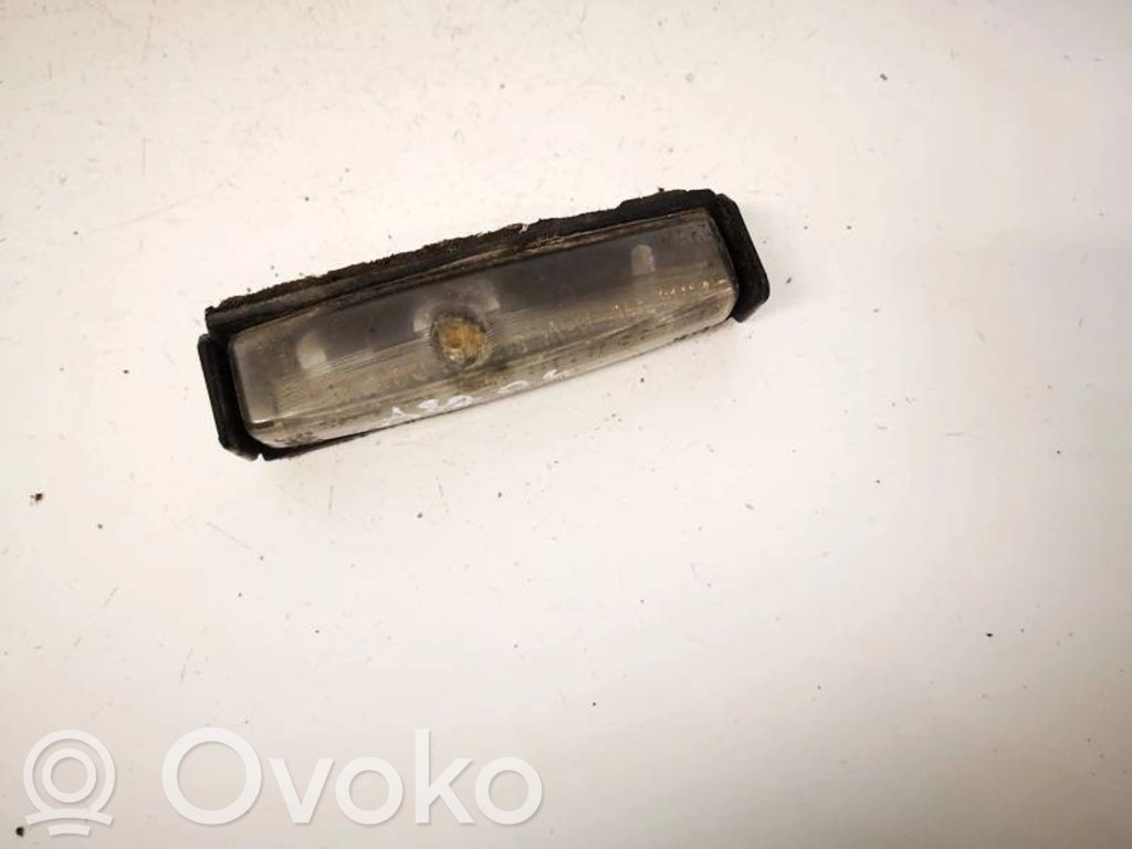 Toyota Avensis Verso Luce targa 