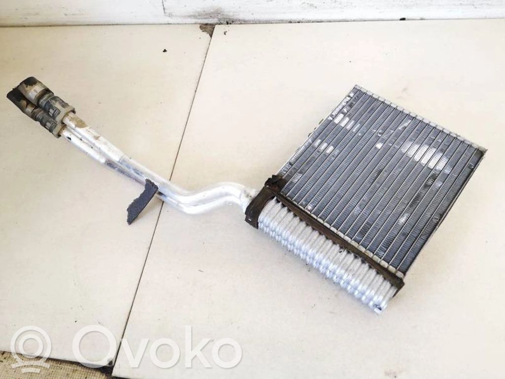 Ford Focus C-MAX Radiator aerotermă 