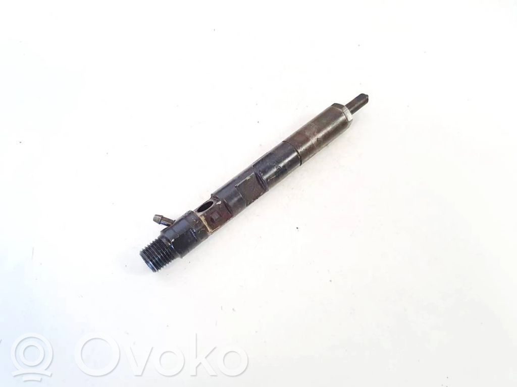 Inyector de combustible   8200206565,8200049873,8200049873,8200206565