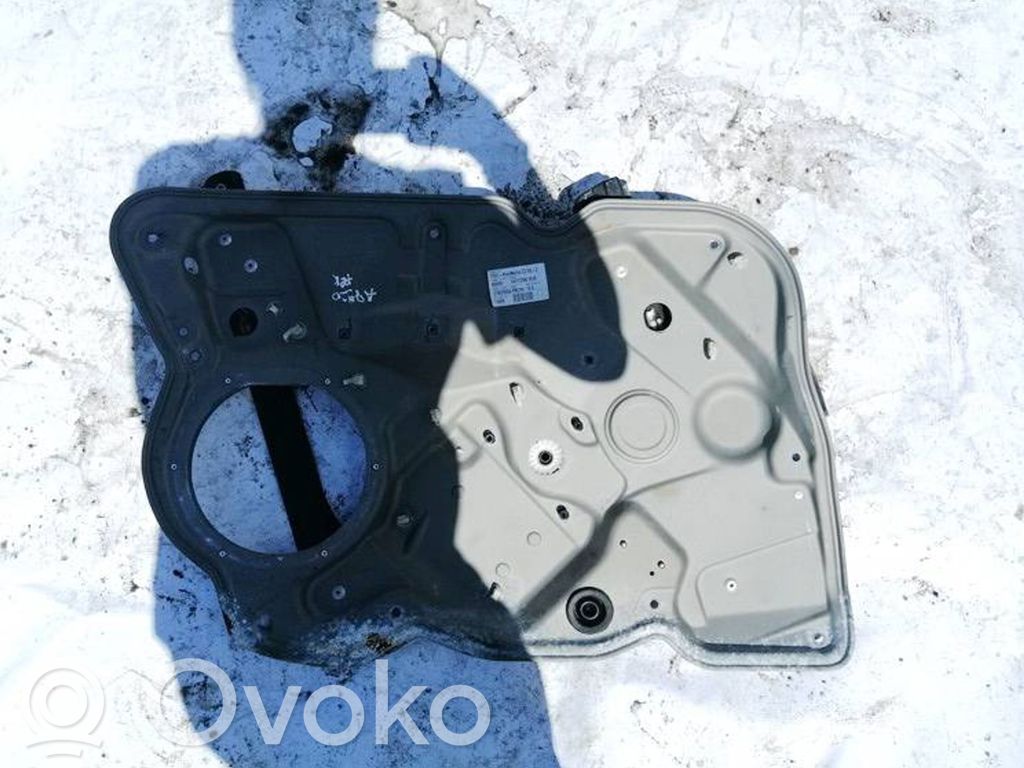 Skoda Octavia Mk2 (1Z) Alzacristalli del portellone scorrevole con motorino
