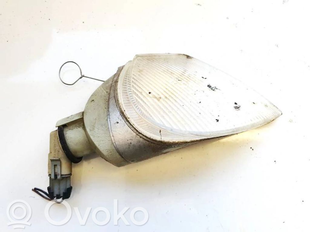 Renault Laguna I Etusuuntavilkku 