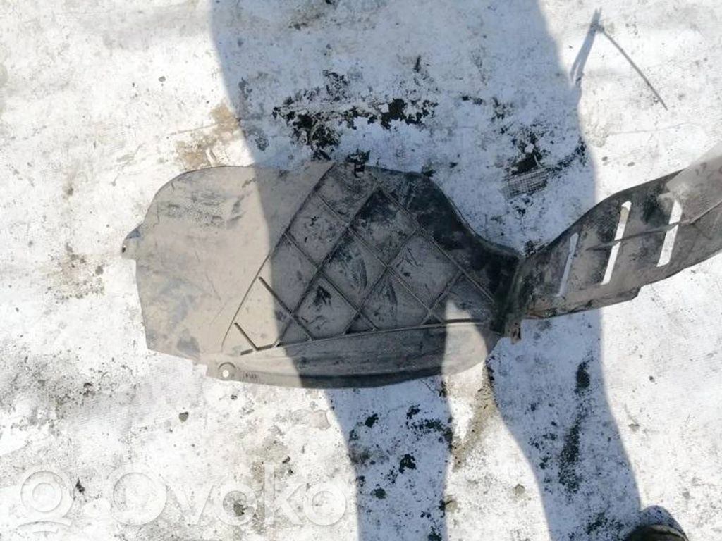 Opel Zafira A Apărători interioare aripă roată spate 