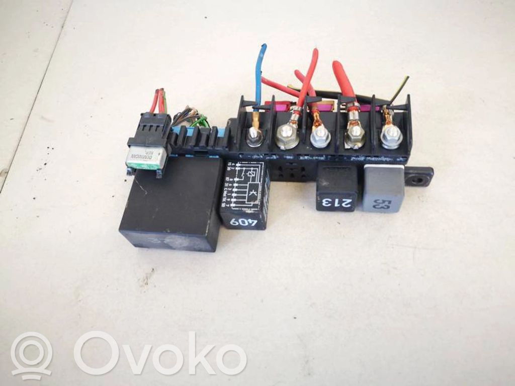 Audi A3 S3 8L Set scatola dei fusibili 