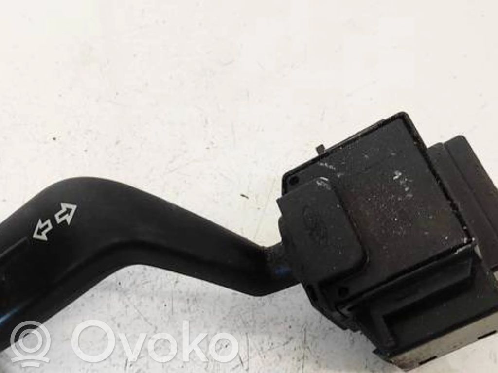 Suuntavilkun vipu   17D940D,DX1AA,17D940D,DX1AA