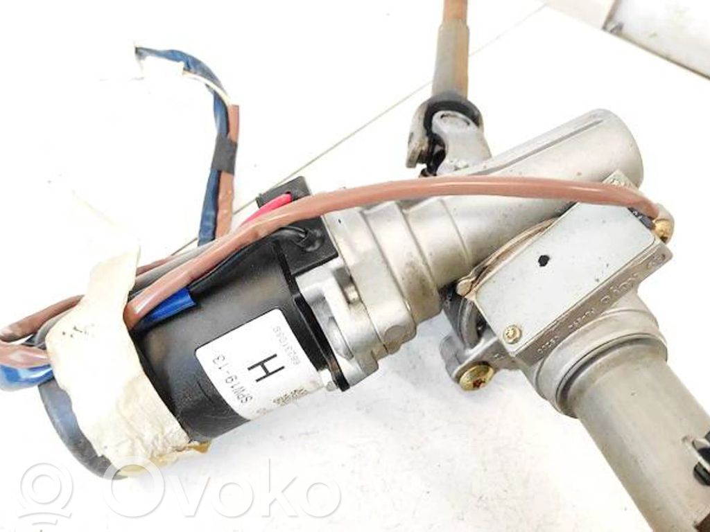 Toyota Yaris Ohjaustehostimen pumppu 