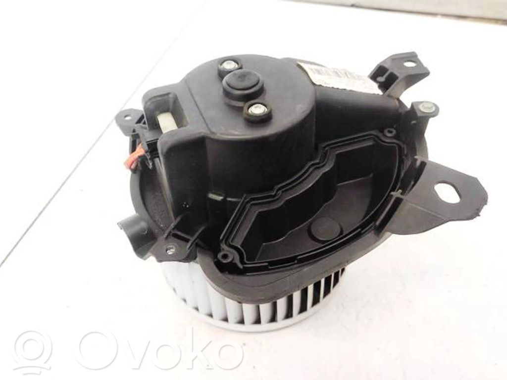 Opel Corsa D Ventilator aerotermă 
