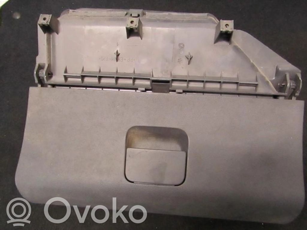 Volkswagen Polo Vano portaoggetti 