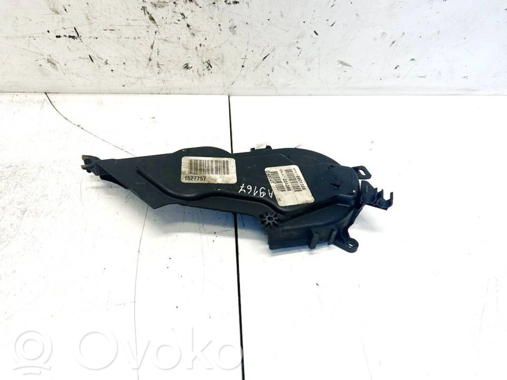 Volvo V50 Cache carter courroie de distribution 